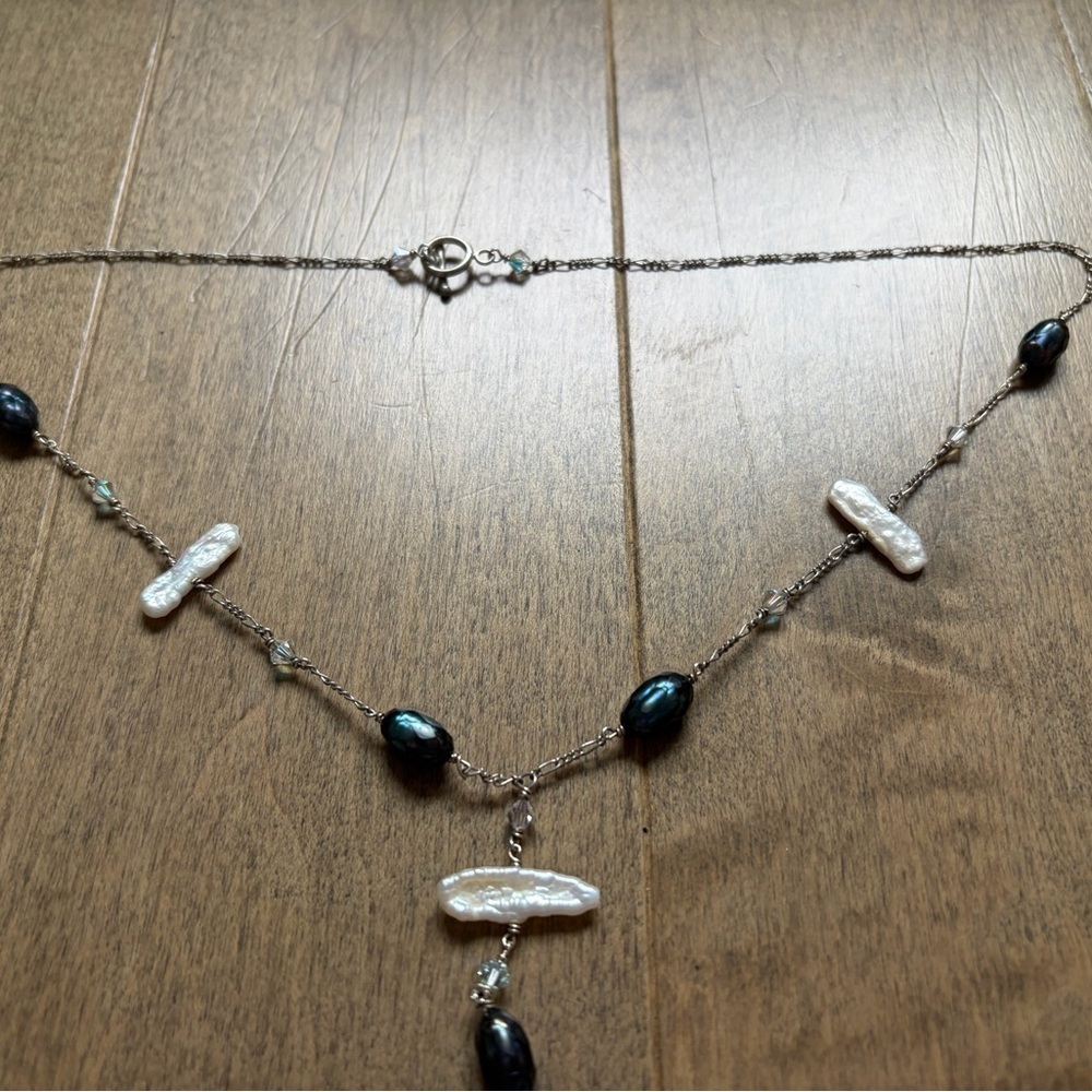 Silver Pearl and Black Bead Necklace (stamped 925)